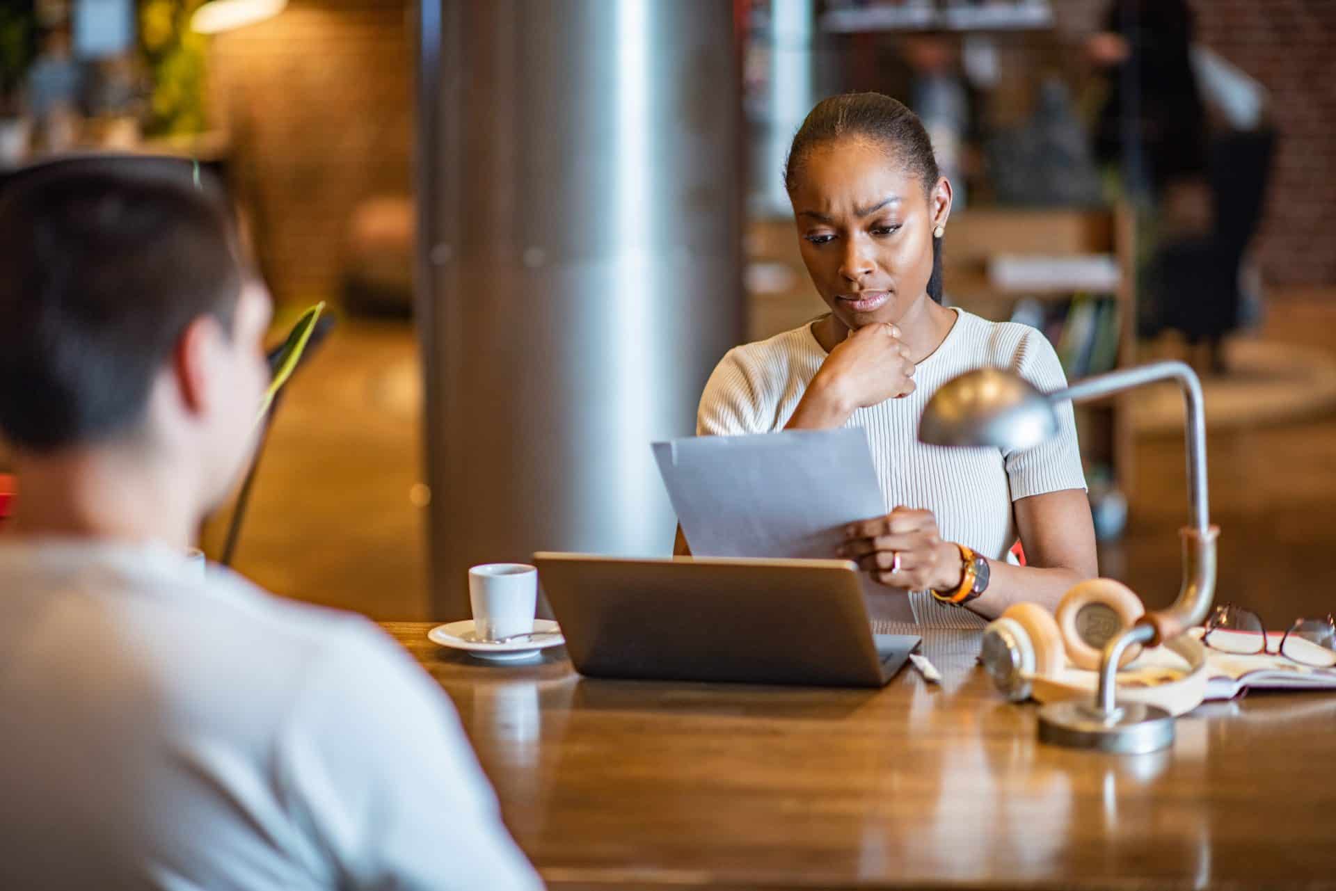 Orient'Action, rédiger CV, métier, embauche, candidature, emploi, salarié, curriculum vitae, cv, écrire, emploi, bilan de compétences, formation, accompagnement, expériences professionnelles, recruteur, avantages, se faire accompagner par Orient'Action pour créer son entreprise