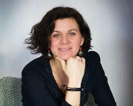 Cécile Douvres