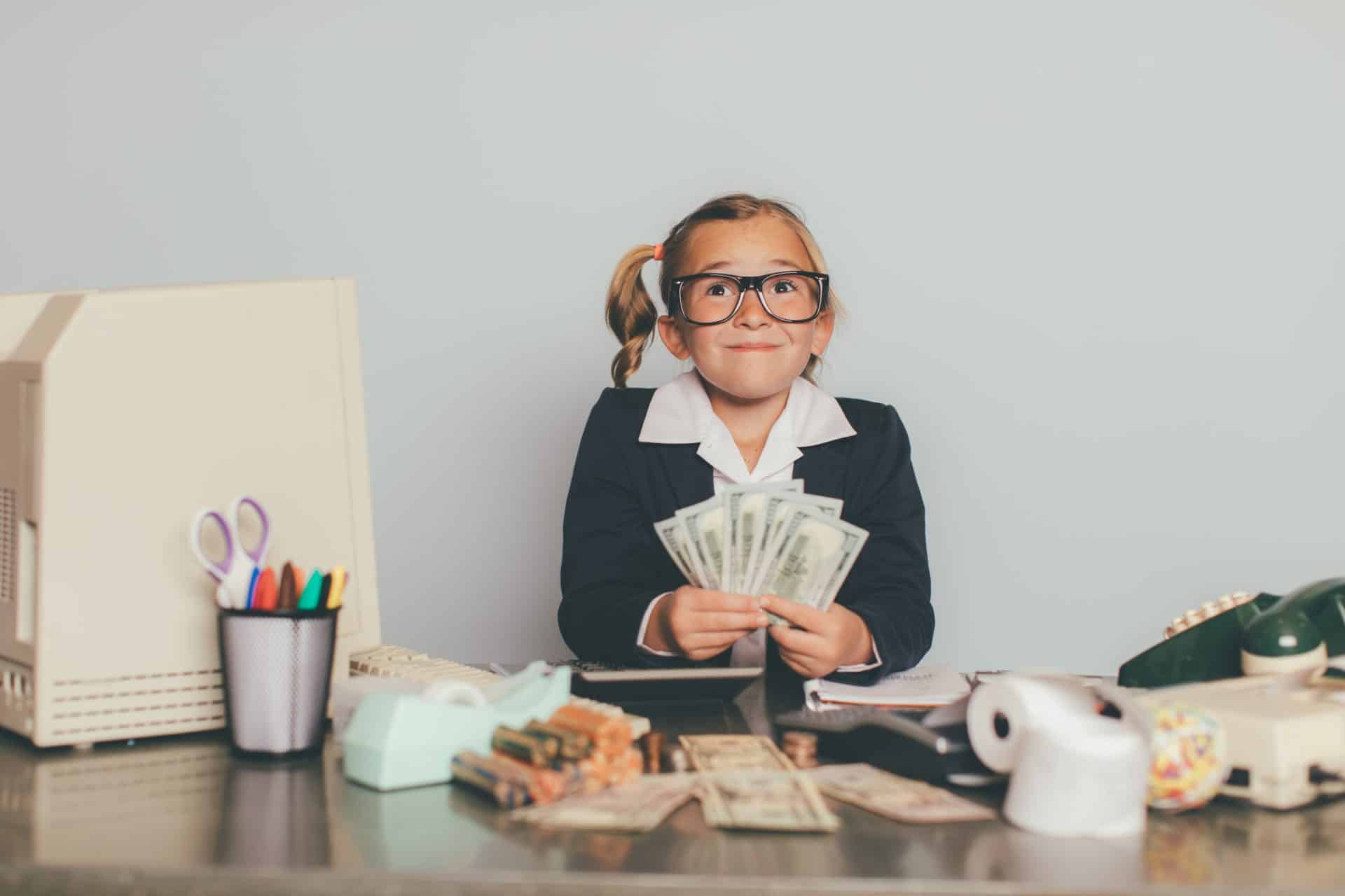 LES 10 ERREURS À NE PAS COMMETTRE QUAND ON SOUHAITE NÉGOCIER UNE AUGMENTATION, négocier, argumenter, entretien, convaincre, persuader, Orient'Action vous aide à préparer la négociation de salaire, augmenter salaire, revalorisation salariale