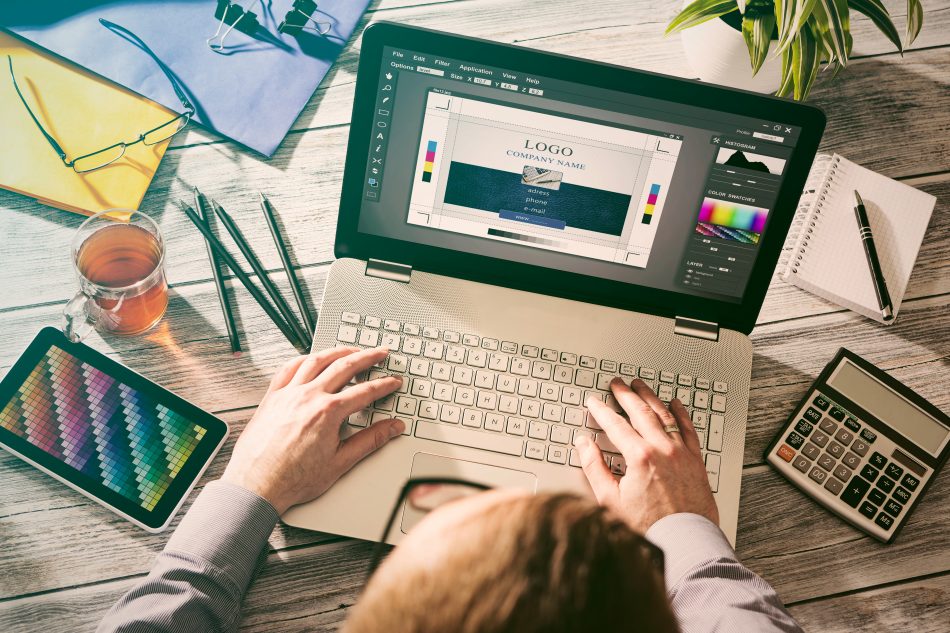 logiciel, création cv original, embauche, recrutement, site internet, Orient'Action vous accompagne dans la rédaction de votre cv