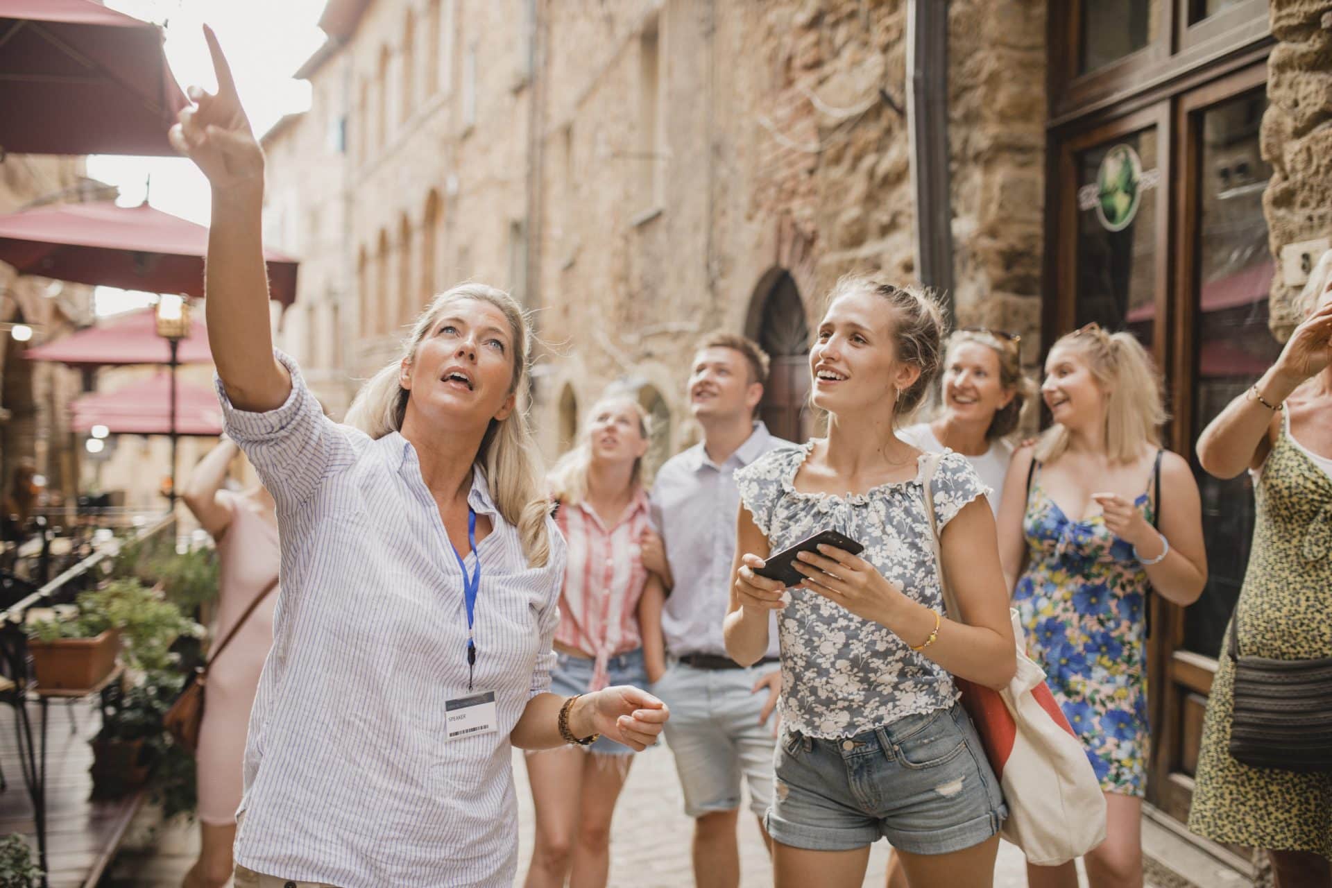 tourist guide work experience