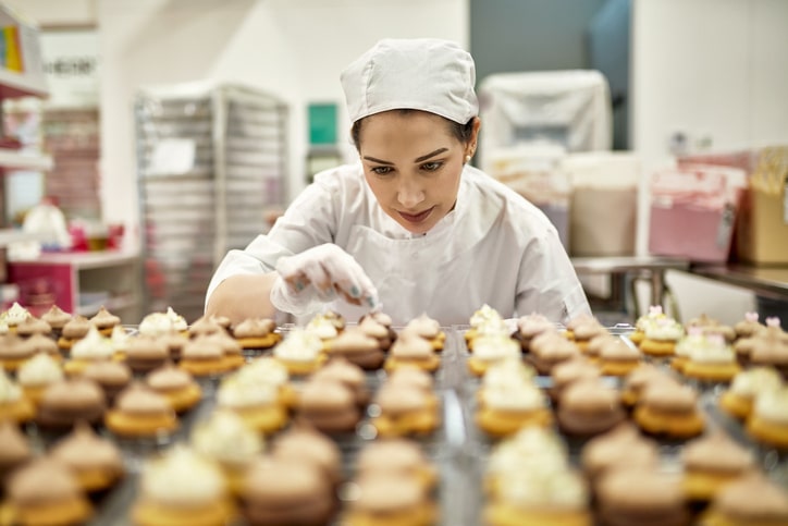 métier, boulanger, artisanat, métier porteur de sens, se reconvertir dans le métier de boulanger, Orient'Action accompagne es reconversions professionnelles