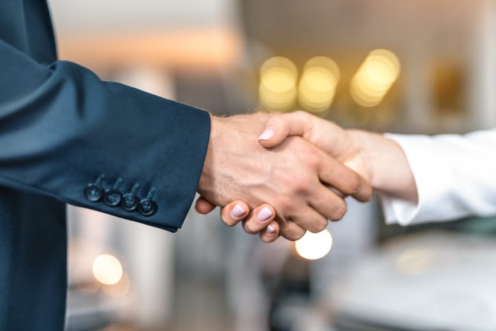 salon de l'emploi, salon professionnel, trouver un travail, métier, profil, prise d'informations, enquête métier, évoluer professionnellement grâce à Orient'Action