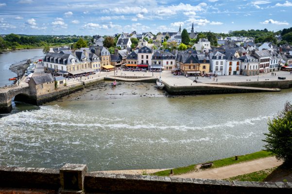 Auray
