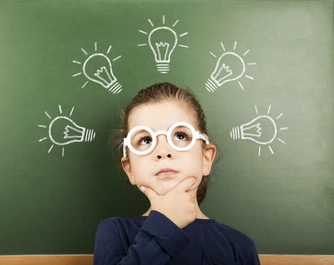 enfant surdoué, haut potentiel, zèbre, intelligence, inadaptation, activités épanouissantes, écoles privées spécialisées, bilan d'orientation scolaire Orient'Action