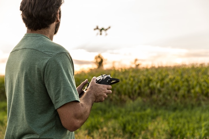 Classement Orientaction, top 5, Métiers d'avenir, data scientist, data analyst, pilote de drones civils, ouvrier agricole, consultant RSE, roboticien