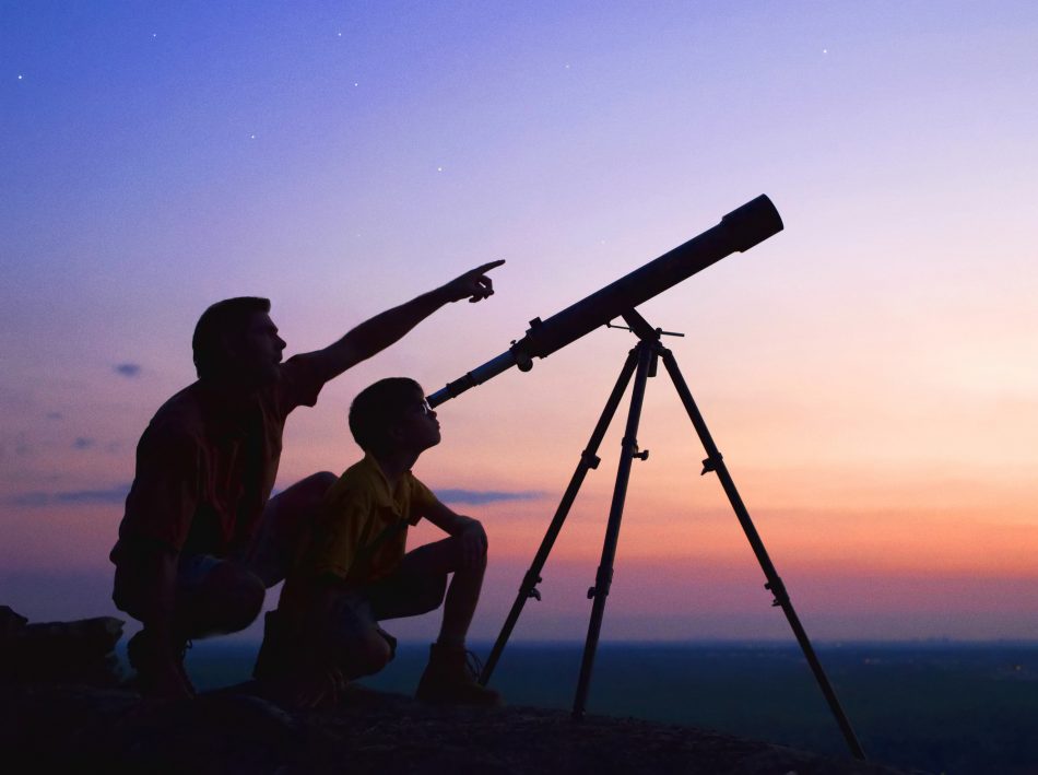 astrométrie, mécanique céleste, astrophysique, doctorat, enseignement, chercheur, missions, formation, comditions d'exercice, astronome, astronomie