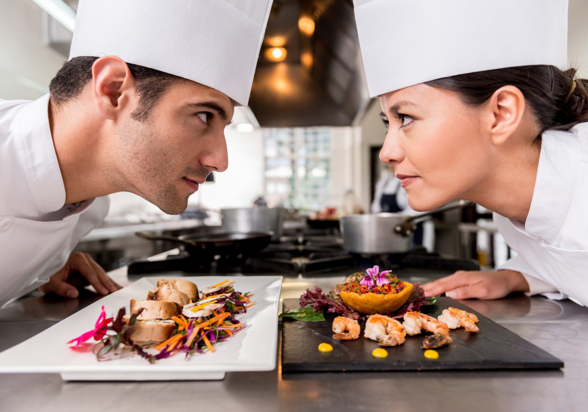 chefs cuisiniers célèbres, parcours, formation, études, compétences, histoire, réussite, gastronomie,métiers de bouche, gastronomie, bistronomie, restaurant, guide michelin