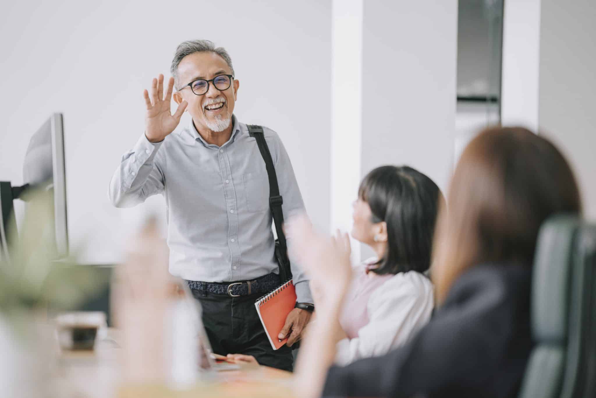 retraite, décision, continuer à travaiiller, indemnités, droits, retraite à taux plein