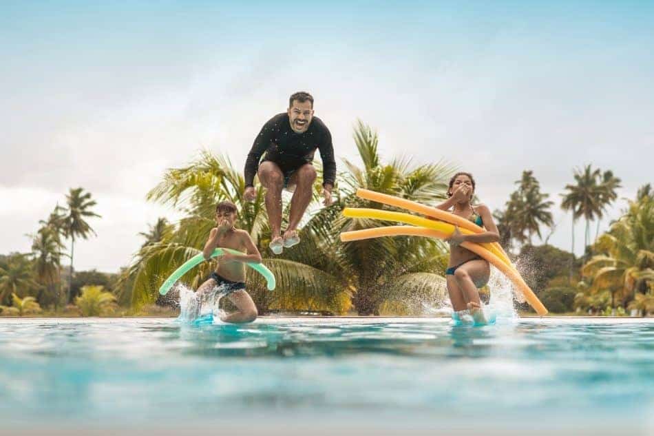 vacances en club, test de personnalité, activités de groupe, évaluation des préférences, animation, voyages tout compris, socialisation, détente et loisirs, goûts de voyage, expérience de club, choix de vacances, évaluation en ligne, bien-être, aventure, confort, divertissement, sports nautiques, test de compatibilité, besoin de relaxation, types de voyageurs, farniente, tourisme de groupe, quiz de voyage, forfait vacances, décision de voyage