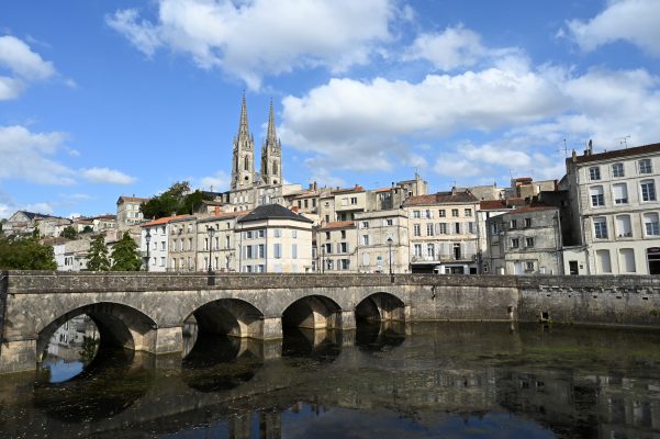 Niort – Léo Lagrange