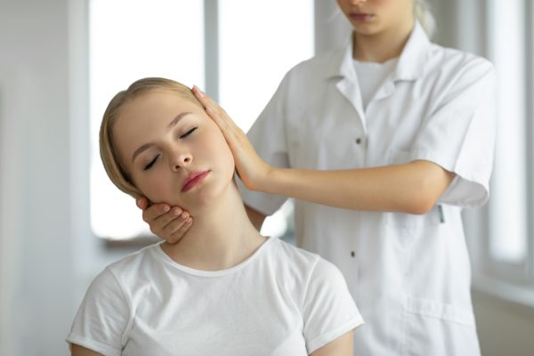 chiropracteur, troubles musculo-squelettiques, médecin, kiné,paramédical, santé, tms, médecine douce, chiropraxie,