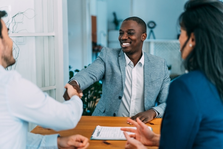 Recrutement Bilan de compétences Gestion des talents Ressources humaines Compétences professionnelles Évaluation des aptitudes Amélioration de carrière Prise de décision Compétences transférables Adaptabilité Productivité Potentiel de développement Résolution de problèmes Gestion du changement Recrutement stratégique Enrichissement de l'équipe Gain de temps Alignement professionnel Performance au travail Marque employeur Engagement des employés Investissement dans les talents Croissance organisationnelle Évaluation préalable Rentabilité