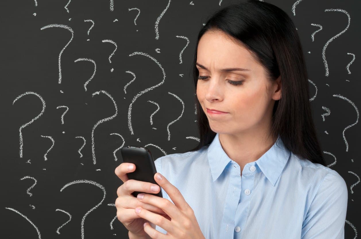 Insatisfaction professionnelle, Recherche d'emploi, Bilan de compétences, Reconversion professionnelle, Sentiment d'inadéquation, Orientation de carrière, Coaching professionnel, Évaluation des compétences, Aspirations de carrière, Changement de métier, Sentiment d'appartenance, Formation continue, Stratégie de recherche d'emploi, Adaptabilité professionnelle, Découverte de passion, Alignement professionnel, Planification de carrière, Développement de compétences, Réseau professionnel, Quête de sens, Transition de carrière, Exploration de soi, Marché du travail, Opportunités de carrière, Bien-être au travail.