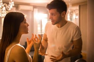 Communication Couple Psychologue Conseils Relation amoureuse Écoute active Résolution de conflits Empathie Compréhension mutuelle Gestion des émotions Intimité Confiance Honnêteté Dialogue ouvert Amour Soutien émotionnel Partenariat Assertivité Compromis Vie de couple Thérapie de couple Bien-être relationnel Engagement Respect mutuel Croissance personnelle