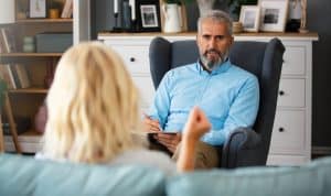 Reconversion Psychothérapeute Formation Psychologie Thérapie Diplôme Université Certification Agrément Techniques thérapeutiques Écoute active Empathie Bilan de compétences ORIENTACTION Accompagnement professionnel Développement personnel Éthique Confidentialité Pratique clinique Patient Soutien psychologique Carrière Transition professionnelle Compétences interpersonnelles Gestion du stress