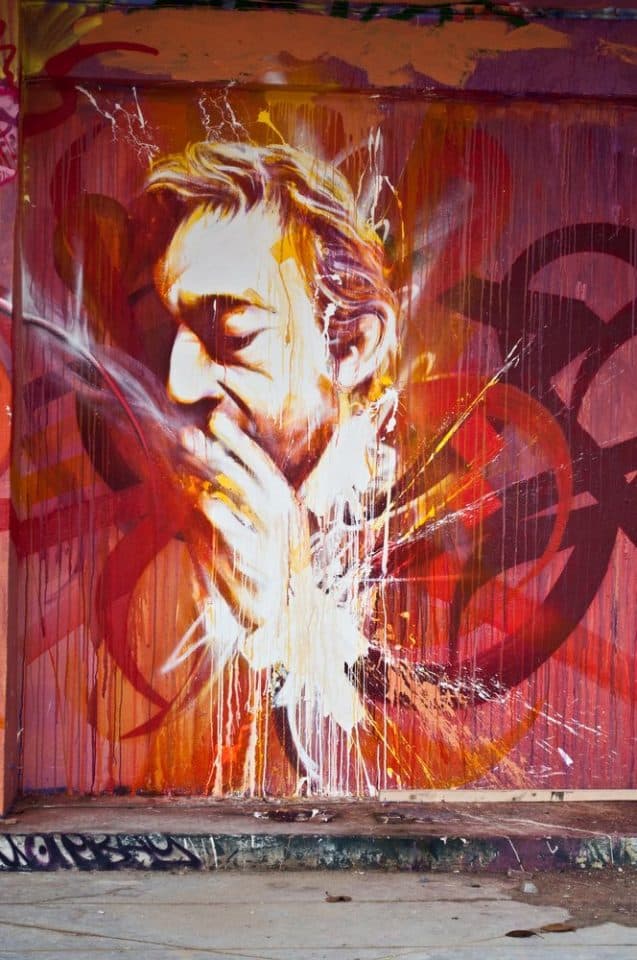 Serge Gainsbourg, citations de Serge Gainsbourg, inspiration artistique, paroles de Gainsbourg, icône de la musique française, citations célèbres, influence de Gainsbourg, poésie de Gainsbourg, style Gainsbourg, musique et culture, héritage musical, auteur-compositeur, provocateur, légende de la chanson, impact culturel, Gainsbourg et cinéma, artiste avant-gardiste, mots mémorables, esprit créatif, ironie et lyrisme, réflexions profondes, personnalité complexe, mélodies inoubliables, innovation musicale, symbole culturel français.