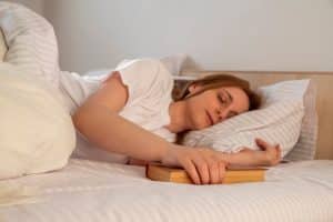 trouver le sommeil rapidement, méthodes idéales, sommeil, endormissement, relaxation, techniques de sommeil, insomnie, détente, rituel de coucher, gestion du stress, bien-être, routine de sommeil, hygiène du sommeil, techniques naturelles, méditation, respiration profonde, exercice physique, alimentation, tisane, ambiance apaisante, nuit paisible, calme, réduction du stress, environnement de sommeil, sommeil réparateur