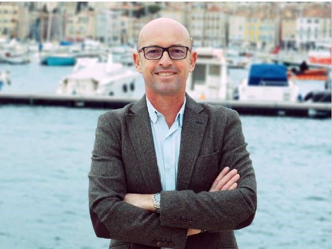 bilan de compétences, outplacement, reclassement, orientaction, chance, cibc, aksis, vast rh, afpa, cnam, catalys conseil, garance et moi, sensei, aubagne, stephane fender