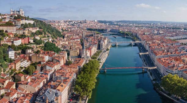 bilan de compétences, outplacement, reclassement, orientaction, chance, cibc, aksis, vast rh, afpa, cnam, catalys conseil, garance et moi, sensei, lyon, isabelle némoz