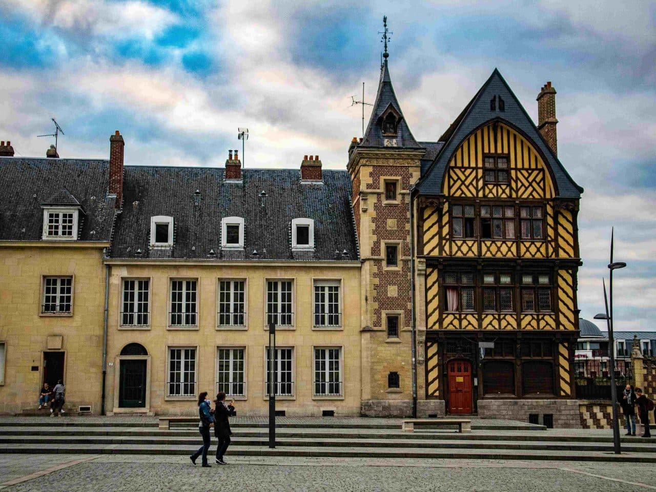 bilan de compétences, outplacement, reclassement, orientaction, chance, cibc, aksis, vast rh, afpa, cnam, catalys conseil, garance et moi, sensei, amiens, audrey caulier