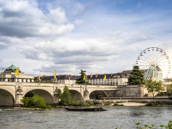 bilan de compétences, outplacement, reclassement, orientaction, chance, cibc, aksis, vast rh, afpa, cnam, catalys conseil, garance et moi, sensei, tours, celine piet