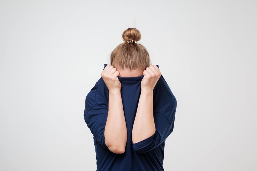phobie sociale, anxiété sociale, isolement, peur du regard des autres, trouble d'anxiété sociale, santé mentale, bien-être, interactions sociales, estime de soi, confiance en soi, accompagnement personnalisé, ORIENTACTION, coaching phobie sociale, gestion des émotions, symptômes physiques, évitement, relations personnelles, vie professionnelle, solitude, dépression, techniques de relaxation, visualisation positive, mises en situation, compétences sociales, équilibre émotionnel, liberté sociale.