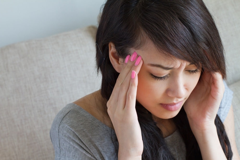maux de tête hormonaux, traitements, options de traitement, efficacité, migraine hormonale, soulagement, médicaments, thérapies alternatives, hormones, prévention, symptômes, consultation médicale, suivi médical, gestion de la douleur, cycles menstruels, déséquilibres hormonaux, remèdes naturels, changements de mode de vie, techniques de relaxation, impact sur la qualité de vie, diagnostics, évaluation des traitements, impact hormonal, conseils pratiques