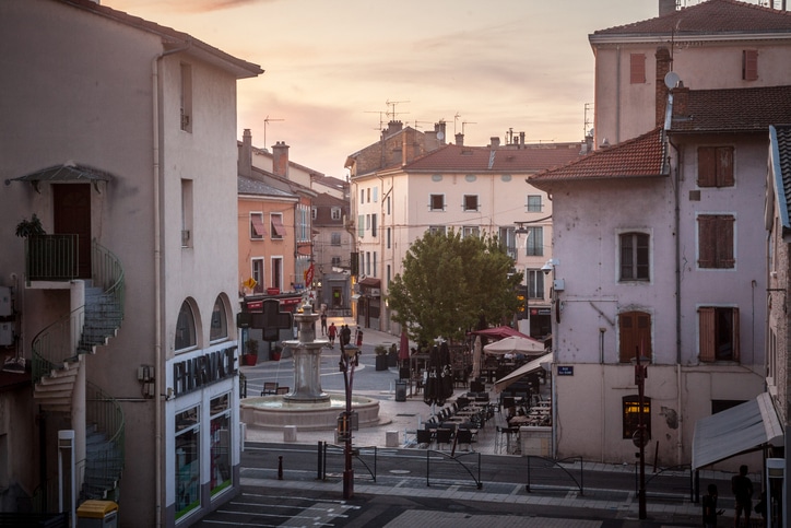 bilan de compétences, outplacement, reclassement, orientaction, chance, cibc, aksis, vast rh, afpa, cnam, catalys conseil, garance et moi, sensei, bourgoin jallieu + cecile baumont