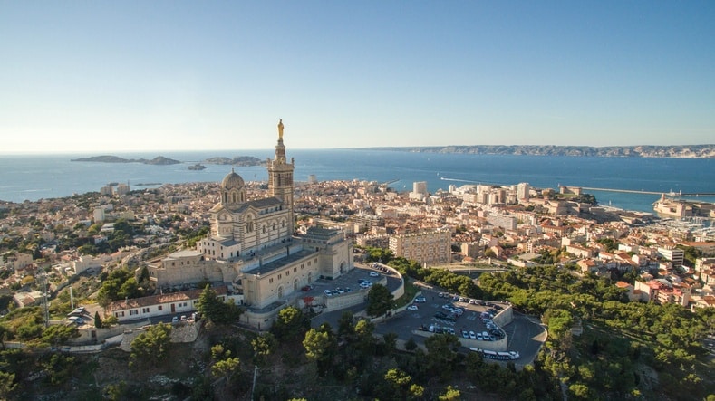 bilan de compétences, outplacement, reclassement, orientaction, chance, cibc, aksis, vast rh, afpa, cnam, catalys conseil, garance et moi, sensei, marseille, cecile demai
