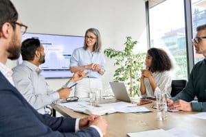 formation praticien bilan, certification RS, RNCP bilan compétences, titre professionnel, consultant bilan certifié, reconversion professionnelle, métier du bilan, formation qualifiante, validation des acquis, accompagnement carrière, expertise bilan, compétences évaluateur, certification reconnue, formation continue, praticien agréé, méthodes d'évaluation, marché de l'emploi, insertion professionnelle, consultant RH, métiers de l'orientation, pédagogie bilan, référentiel métier, label qualité, formation diplômante, expertise professionnelle, parcours certifiant