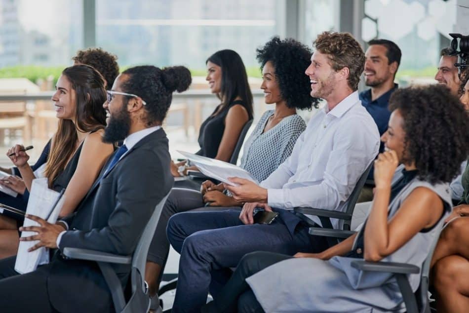 test formation, plan développement compétences, pertinence formations, évaluation formation, stratégie compétences, analyse RH, besoins formation, adéquation formation, efficacité formation, ROI formation, indicateurs formation, qualité formation, politique formation, compétences métiers, montée en compétence, employabilité, CPF, formation continue, parcours apprenant, audit formation, optimisation budget, employé formé, compétences futures, alignement stratégique, impact formation
