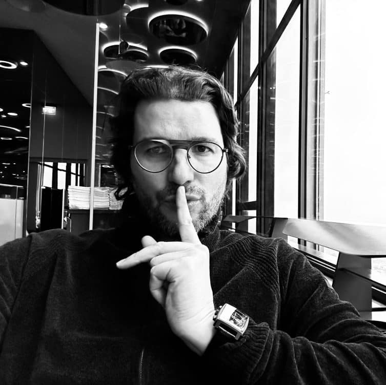 penseur, emeric lebreton, livre, biographie, avis, wikipedia, âge, docteur en psychologie, conférencier, philosophie moderne, psychologie sociale, théories contemporaines, intellectuel français, analyse comportementale, publications académiques, pensée critique, conférences philosophiques, psychologie appliquée, théories de l'esprit, orientaction, recherche en psychologie, débats intellectuels, auteurs contemporains, sciences humaines, critique littéraire