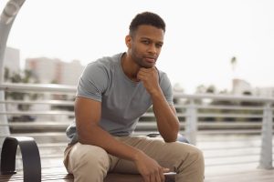 penser par soi-même, opinion politique personnelle, esprit critique politique, indépendance d'esprit, réflexion autonome, éducation citoyenne, analyse politique personnelle, formation opinion, médias et démocratie, désinformation et esprit critique, déconstruction des préjugés, pensée politique libre, citoyenneté éclairée, débat public constructif, sources d'information fiables, biais cognitifs politiques, culture politique, engagement citoyen informé, liberté de pensée, raisonnement politique, autonomie intellectuelle, critique des discours, responsabilité citoyenne, diversité des opinions, construction démocratique