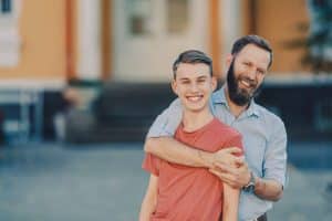bilan d'orientation, tensions parents-ados, relation parents-enfants orientation, conflits orientation scolaire, dialogue familial orientation, médiation scolaire, accompagnement parental, communication famille orientation, apaisement familial, projet éducatif partagé, soutien parental, collaboration famille-école, compréhension mutuelle orientation, résolution conflits scolaires, harmonie familiale, orientation consensuelle, outils médiation scolaire, dialogue intergénérationnel, co-construction projet, relation éducative, accompagnement global, prévention conflits, écoute active famille, construction projet commun, sérénité orientation