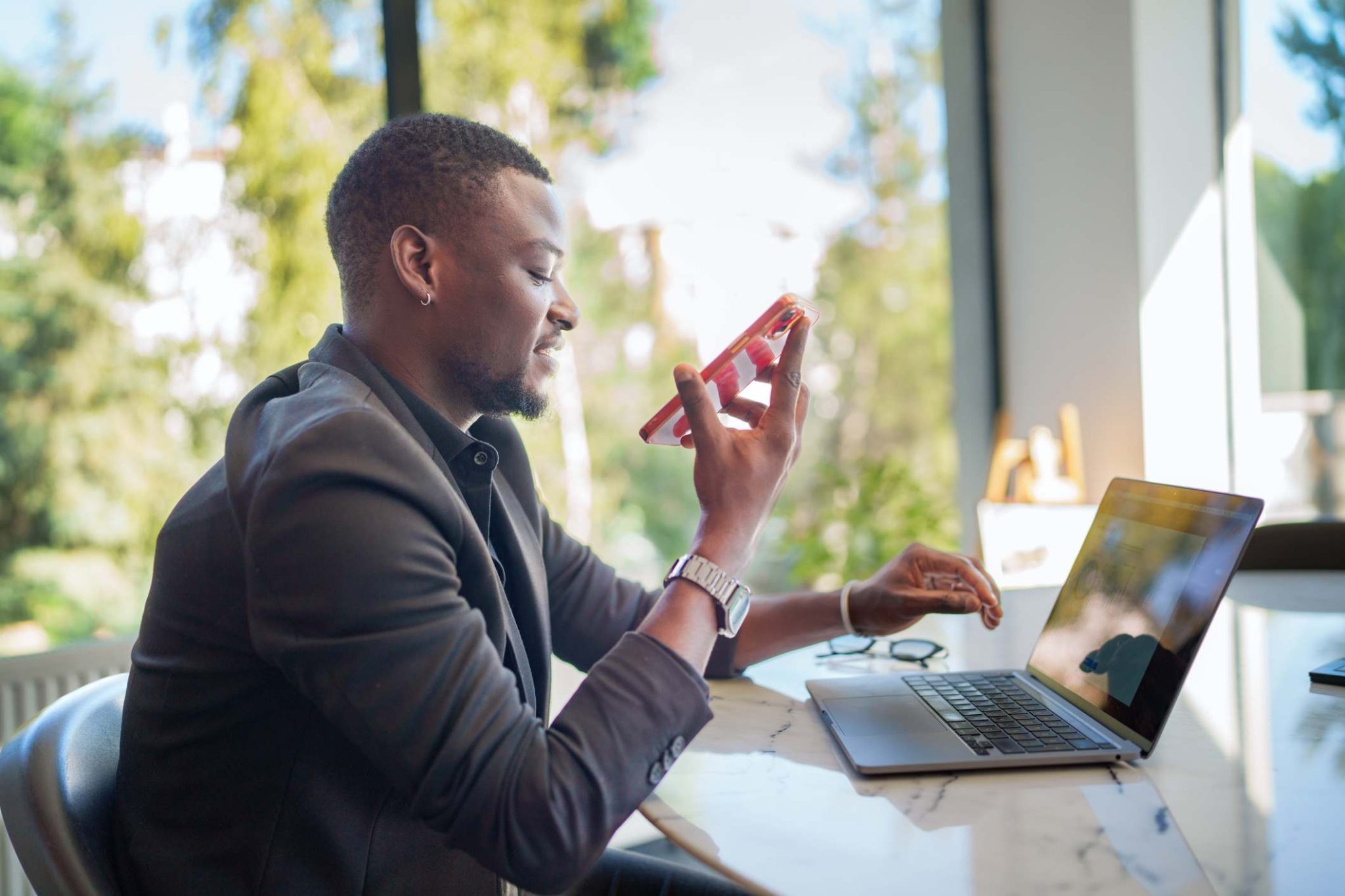 intelligence artificielle communication, IA communication, technologie parole, communication automatisée, IA et langage, chatbots communication, révolution communication, technologies langagières, communication digitale IA, impact IA relations, communication future, outils IA communication, transformation communication, IA et interactions, communication intelligente, technologies conversationnelles, avenir communication, IA et dialogue, communication 2.0, technologies disruptives communication, communication automatisée, IA et échange, nouvelles formes communication, communication prédictive, révolution langagière