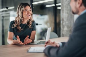 bilan de compétences, entretien de suivi, suivi à 6 mois, évolution professionnelle, accompagnement professionnel, reconversion professionnelle, coaching professionnel, consultant en bilan de compétences, projet professionnel, développement de carrière, suivi personnalisé, consolidation des acquis, transition professionnelle, objectifs professionnels, plan d’action, progression professionnelle, évaluation des compétences, accompagnement sur mesure, réussite professionnelle, insertion professionnelle, orientation professionnelle, entretien individuel, parcours professionnel, motivation professionnelle, suivi post bilan
