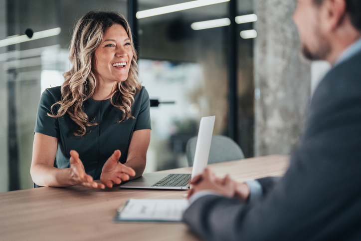 bilan de compétences, entretien de suivi, suivi à 6 mois, évolution professionnelle, accompagnement professionnel, reconversion professionnelle, coaching professionnel, consultant en bilan de compétences, projet professionnel, développement de carrière, suivi personnalisé, consolidation des acquis, transition professionnelle, objectifs professionnels, plan d’action, progression professionnelle, évaluation des compétences, accompagnement sur mesure, réussite professionnelle, insertion professionnelle, orientation professionnelle, entretien individuel, parcours professionnel, motivation professionnelle, suivi post bilan