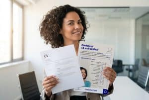 soft skills CV, compétences comportementales CV, savoir-être CV, qualités à valoriser CV, meilleures soft skills CV, compétences douces CV, exemples soft skills CV, intelligence émotionnelle CV, adaptabilité CV, travail en équipe CV, communication CV, gestion du stress CV, leadership CV, créativité CV, empathie CV, résolution problèmes CV, autonomie CV, flexibilité CV, écoute active CV, fiabilité CV, sens de l’organisation CV, soft skills les plus recherchées, mise en valeur soft skills, CV compétences humaines, valoriser ses atouts CV