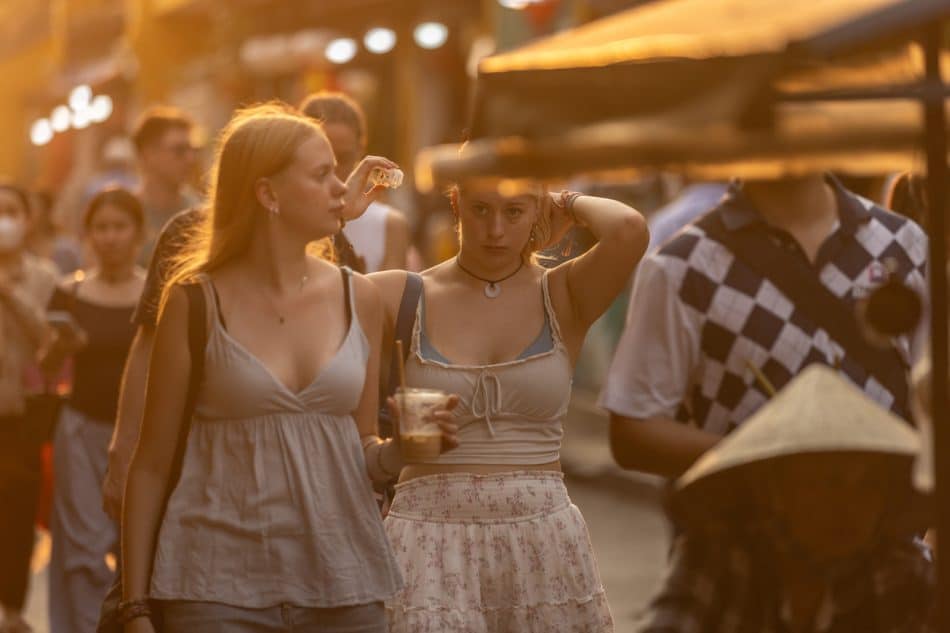Canicule et débat sur le congé climatique en France et en Espagne en 2026