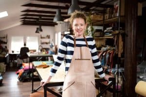 : Adulte en reconversion professionnelle à la rentrée 2026 dans un métier qui recrute