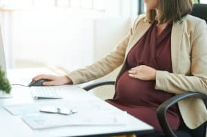 Rupture conventionnelle pendant la grossesse ou le congé maternité