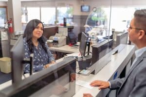Personne en reconversion vers un métier de la banque