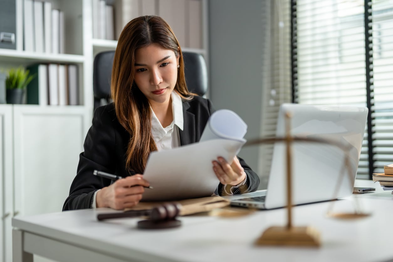 Personne en reconversion vers un métier du notariat