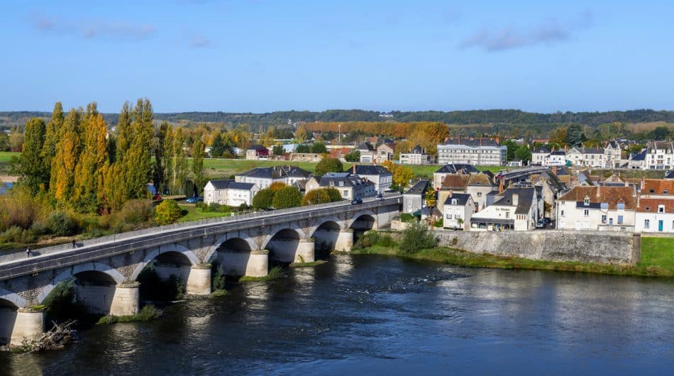 Personne préparant sa reconversion professionnelle en Centre-Val de Loire