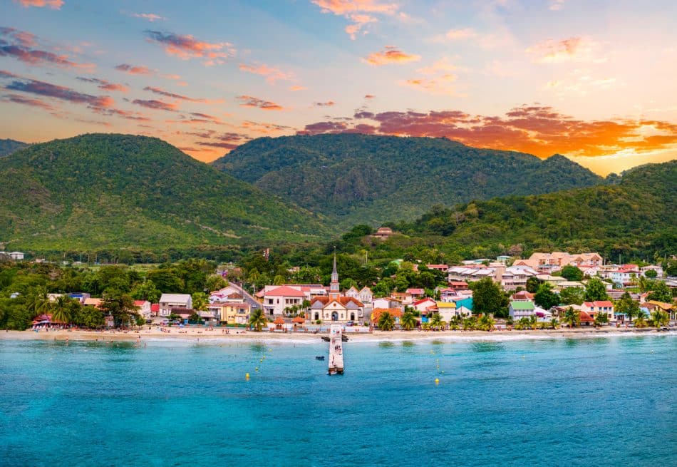 Personne préparant sa reconversion professionnelle en Martinique
